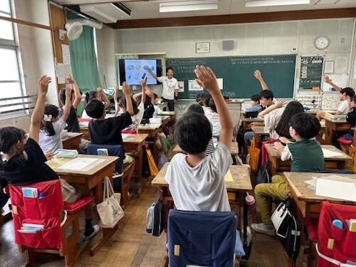 写真：クリーンオーシャンアカデミア活用授業の様子